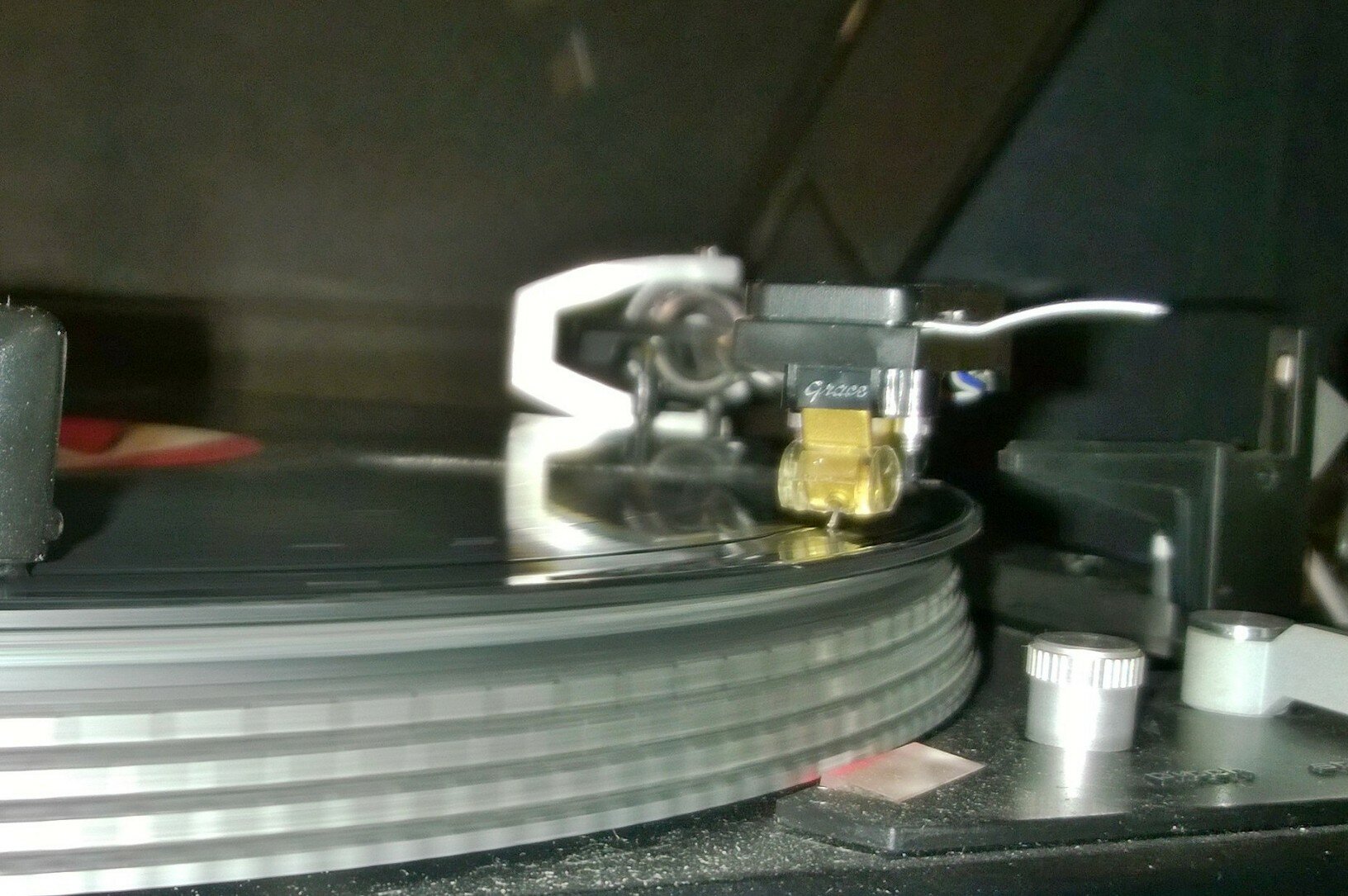 Grace F9E am Dual 721